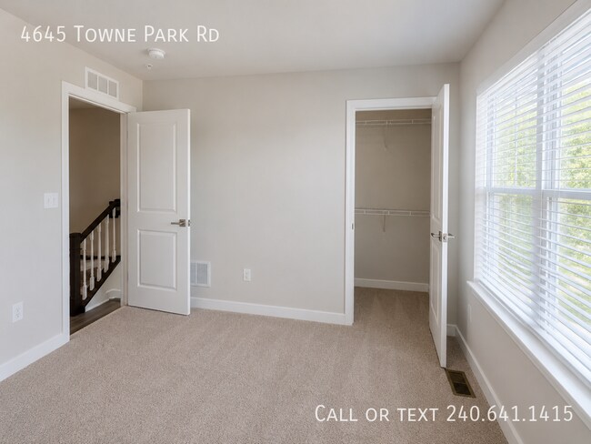 Building Photo - 4645 Towne Park Rd