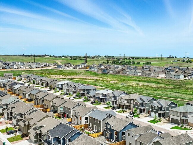 Building Photo - 10488 Castor Dr