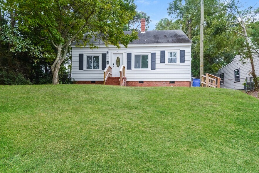 Building Photo - 112 Kensington Cir