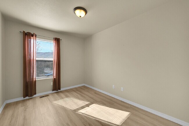Building Photo - $1,795.00, 2-bed, 2 bath, located in Colorado Springs.