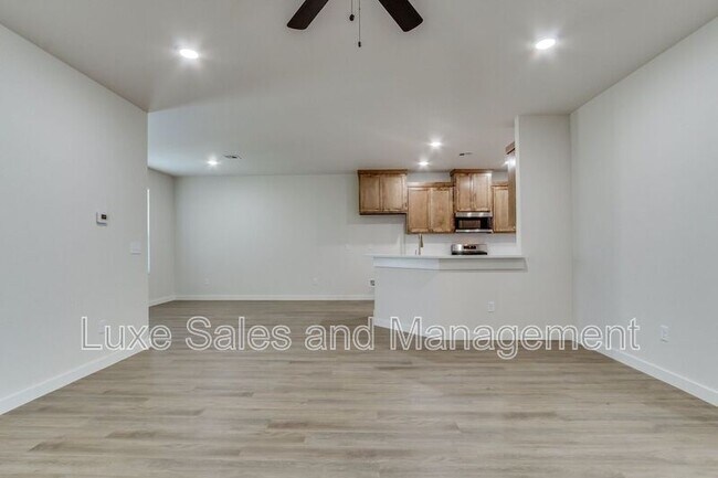 Building Photo - 8301 NW 163rd Ter