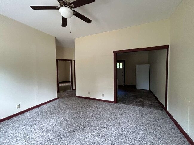 Building Photo - Home for Rent