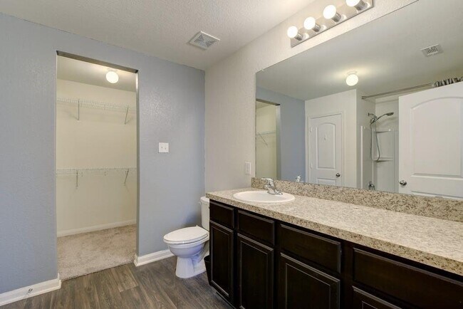 Building Photo - 1444 Breanna Ln