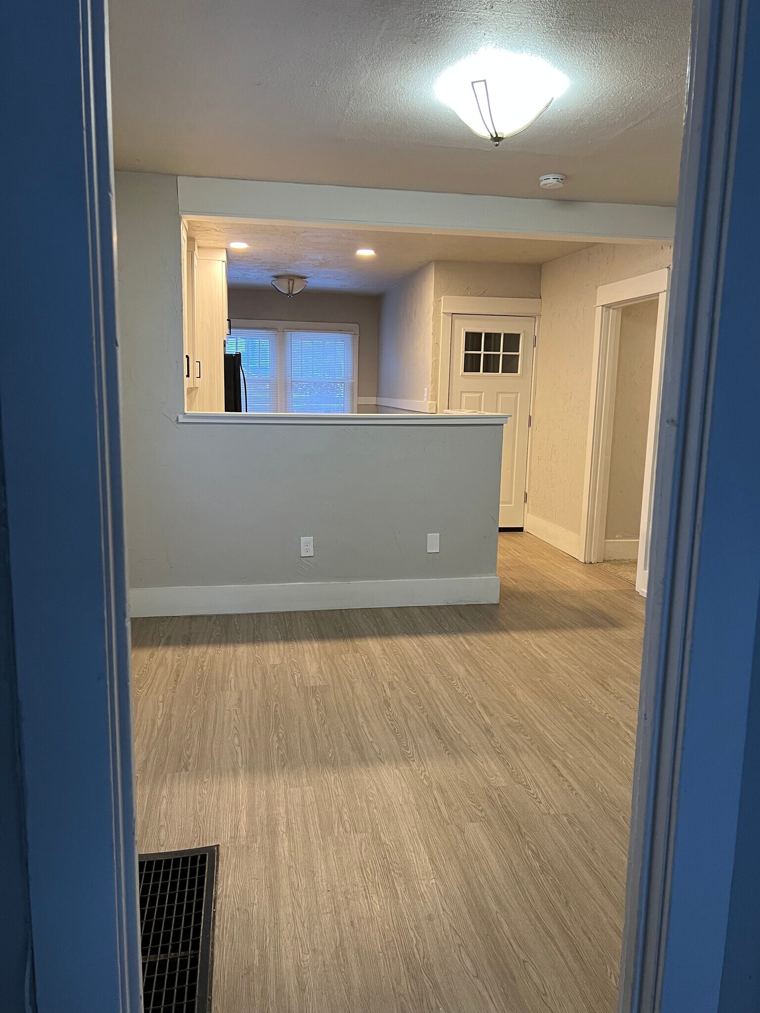 Building Photo - 1218 10th St