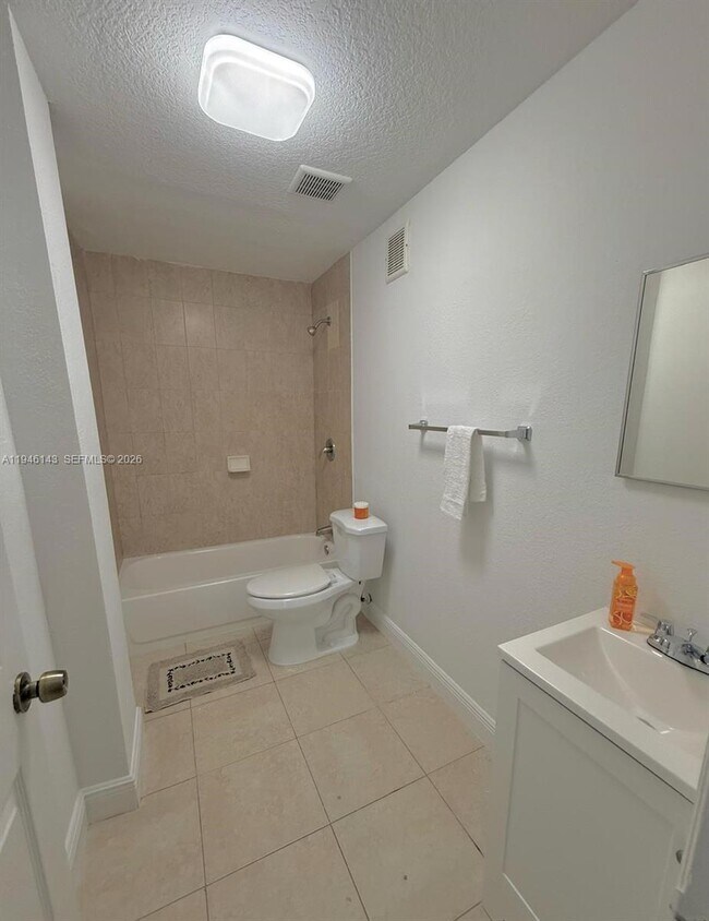 Building Photo - 2099 NW 26th Ave