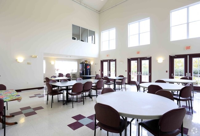 Middlecrest Crossing 55+ Senior Apartments - Middletown, NY | Apartment