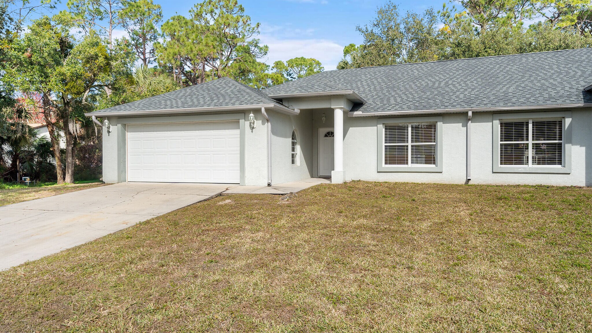 Building Photo - 612 Oakwood Pl