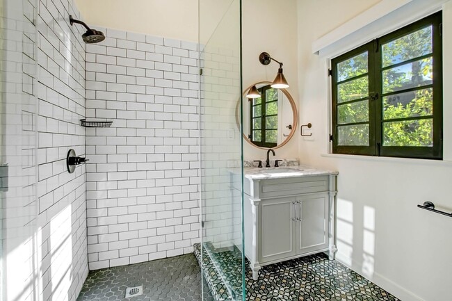 Building Photo - Luxurious Remodeled Home with ADU in Valley Village