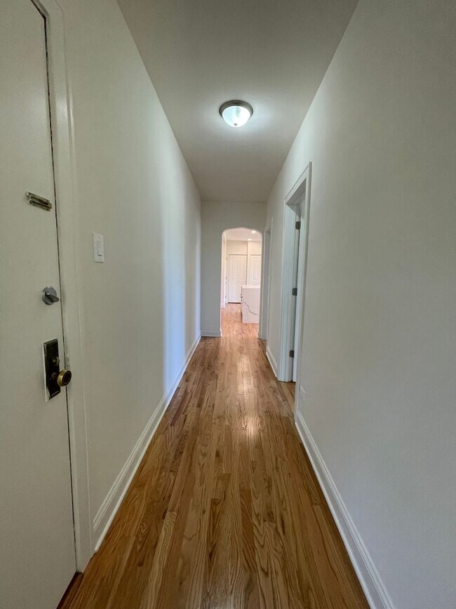 Building Photo - Brand New Renovation! 3 BR/ 2 BA On Quiet ...