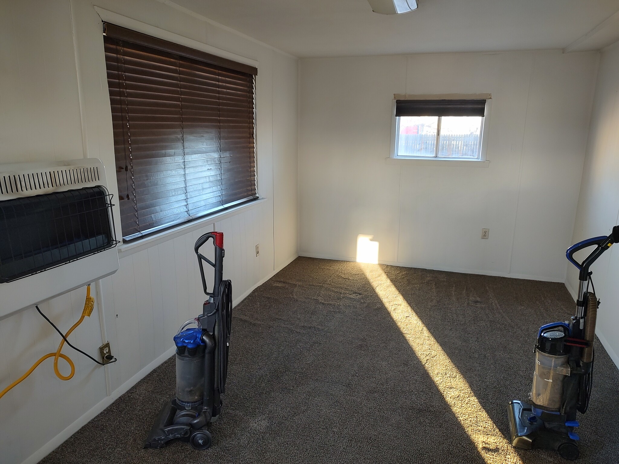 Building Photo - 7111 E 96th Ave