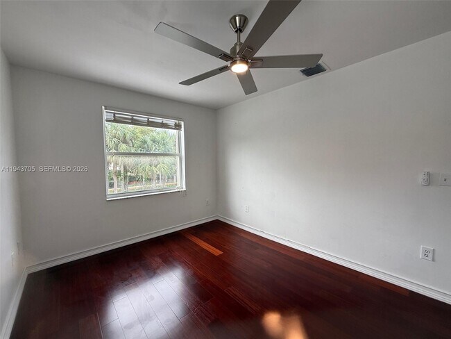 Building Photo - 1474 NW 153rd Ln