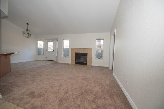 Building Photo - 5140 Cesar Chavez Blvd