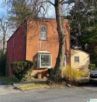 Building Photo - 112 13th Ave