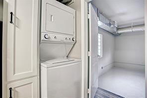 Building Photo - 1329 Nicholson St