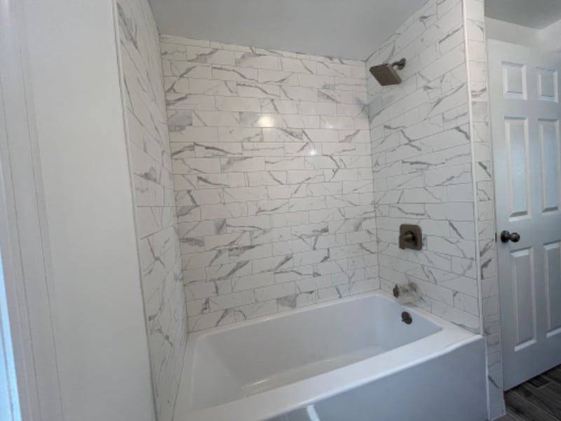 Building Photo - 48 Chiswell St