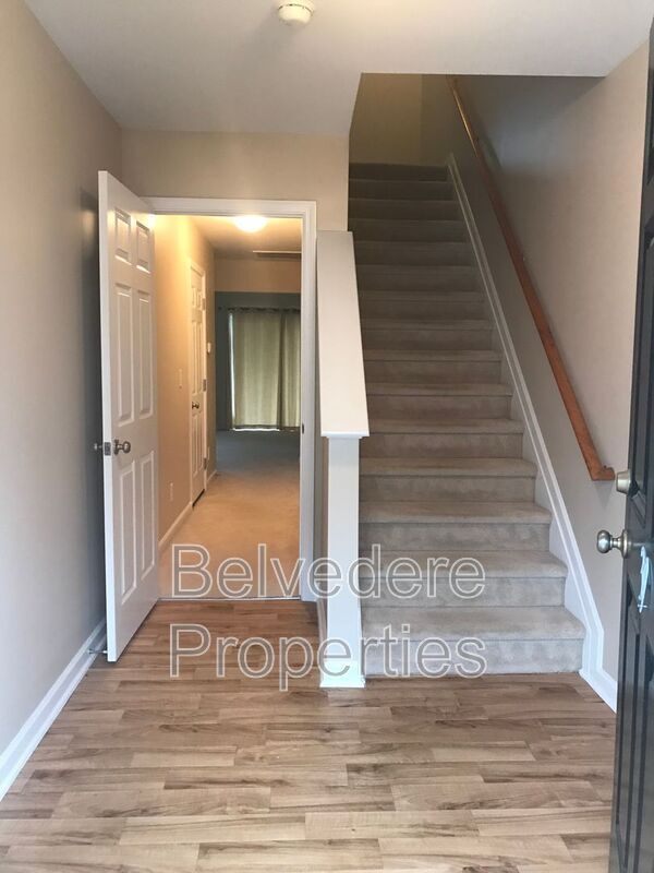 Building Photo - 39 Ackland Dr