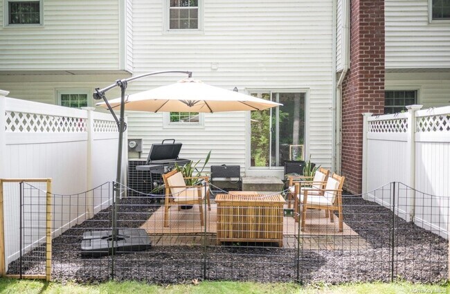 Building Photo - 23 Wilson Commons