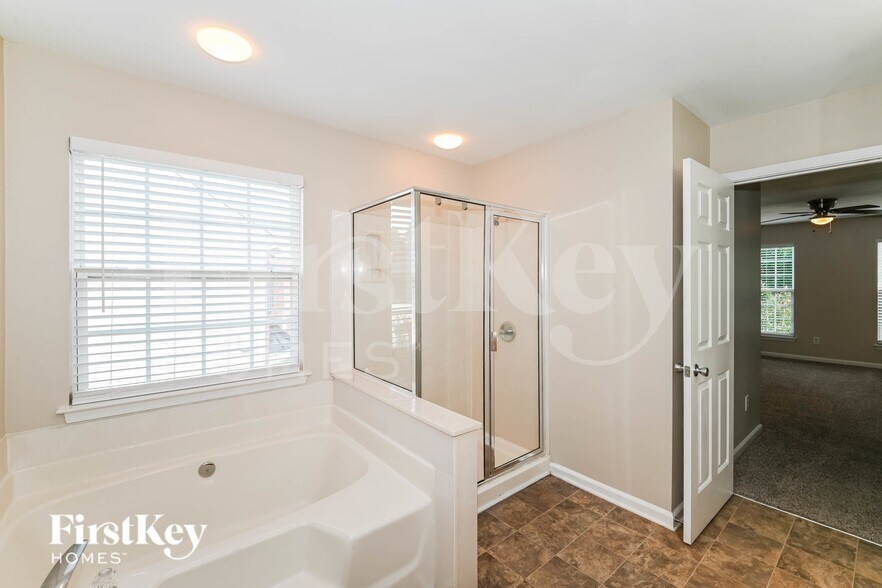 Building Photo - 10912 Harringham Ln