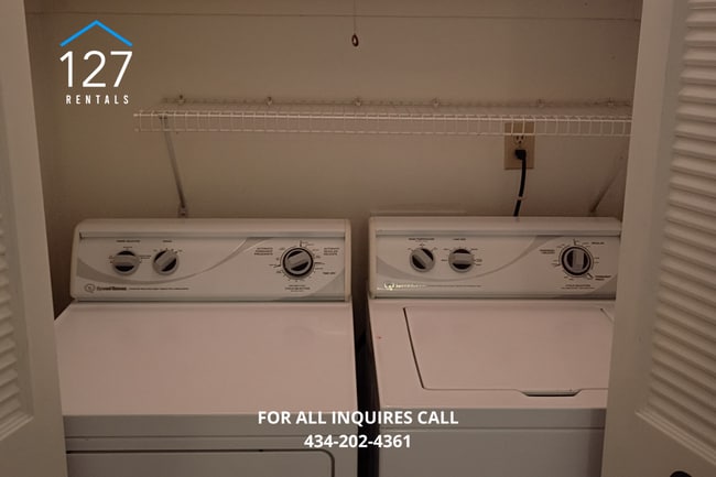 Building Photo - Spacious 3-Bedroom End Unit with Pool, Washer & Dryer, and Included Lawn Care