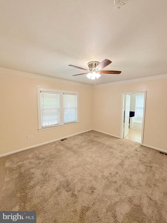 Building Photo - 405-383 S White Horse Pike
