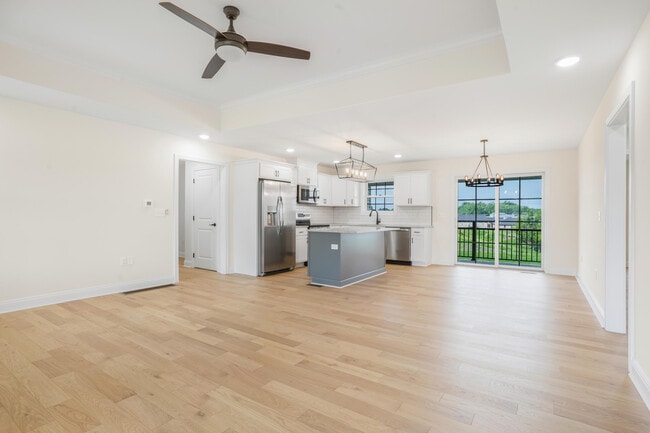 Building Photo - 5013 Bentwood Ct