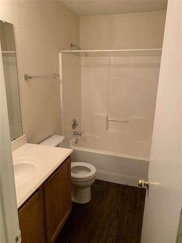 Building Photo - 1205 Eastwick Dr