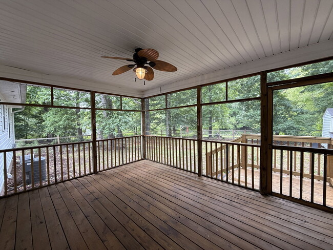 Building Photo - 27140 Shannon Mill Dr
