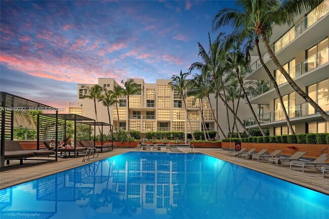 Building Photo - 3451 NE 1st Ave