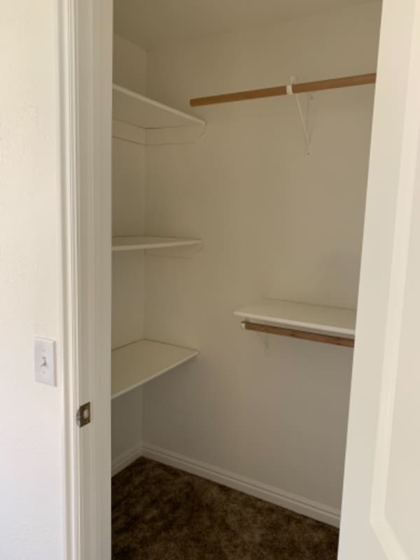 Building Photo - 214 N 600 E