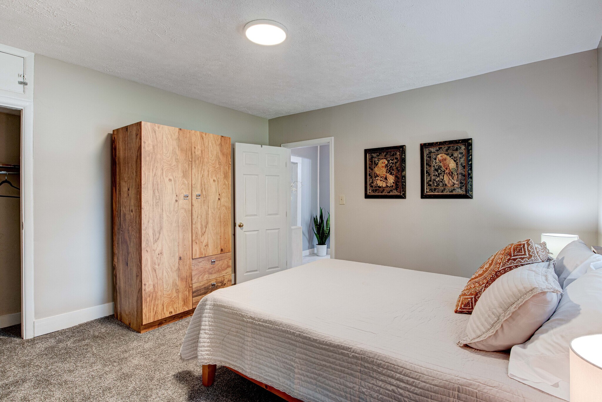 Second bedroom - 4401 Strawberry Plains Pike