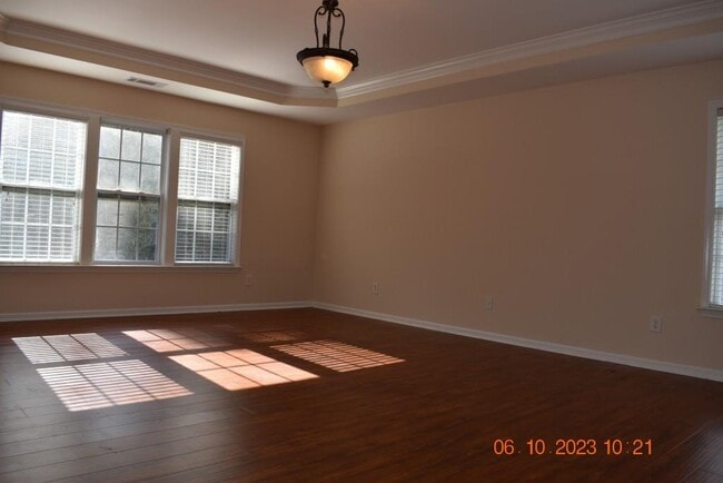Building Photo - 2689 Heritage Oaks Cir