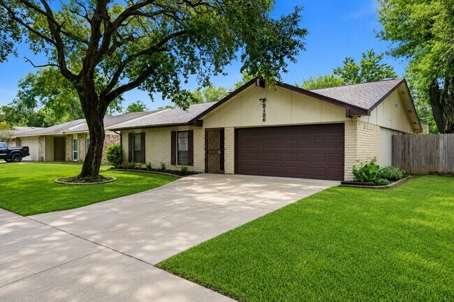 Building Photo - 2126 Quail Valley E Dr