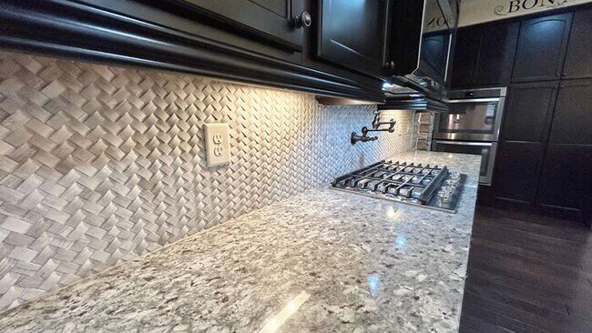 Building Photo - Stunning Cumming Executive Home, Hand Scraped Hardwoods, Custom Upgrades!