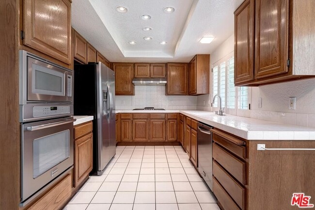 Building Photo - 7557 W 82nd St