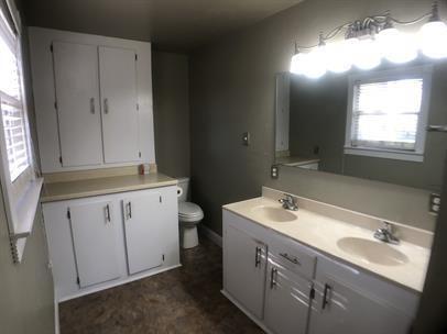 Building Photo - 4553 Seawillow Rd