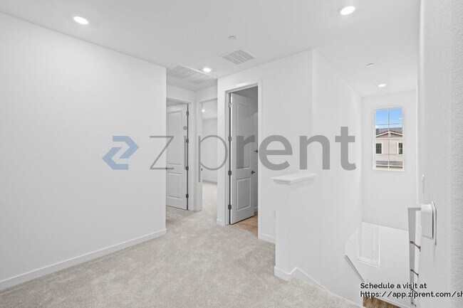 Building Photo - 1747 Tornillo Ave