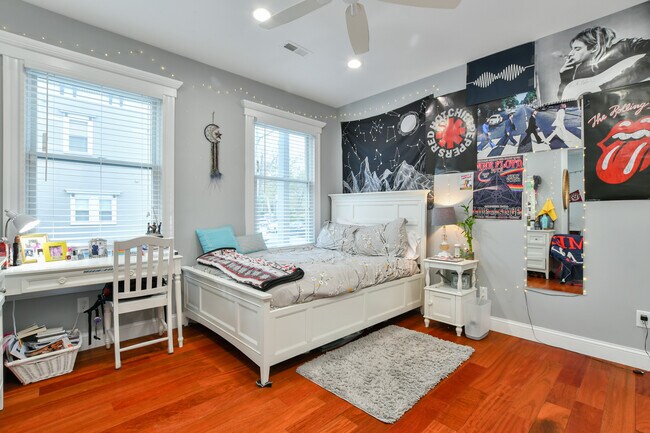 Building Photo - 84 G St