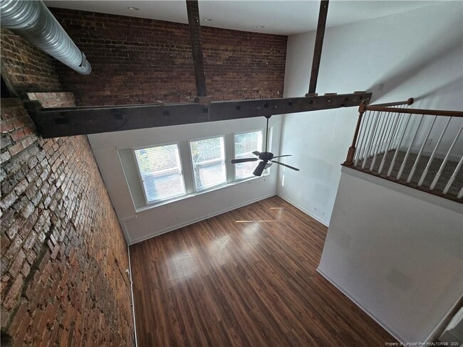 Building Photo - 214 Hay St