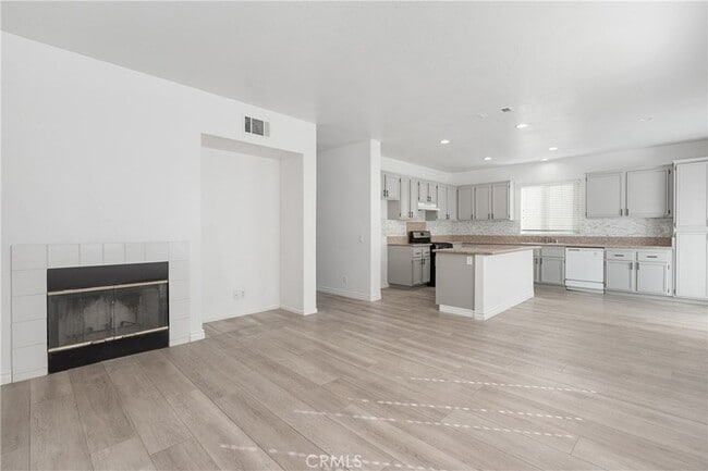 Building Photo - 5753 Doverton Way