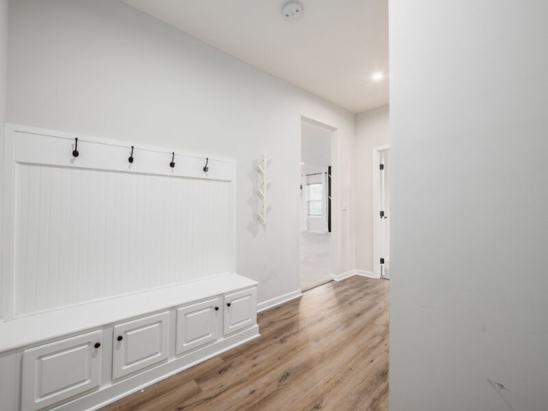 Building Photo - 103 Cameo Wds Dr