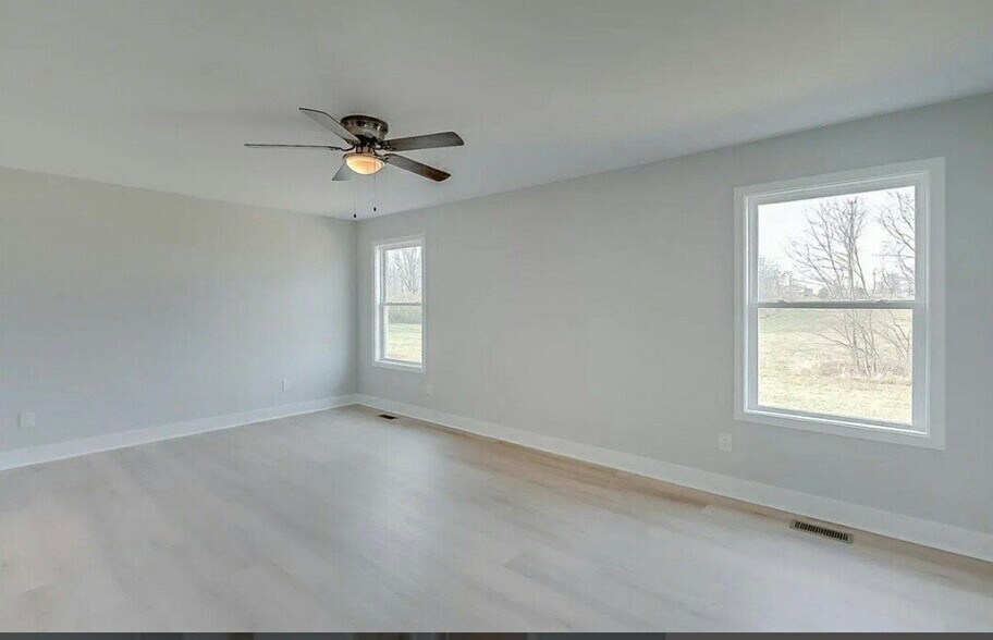 Building Photo - 307 Robert M Green Blvd