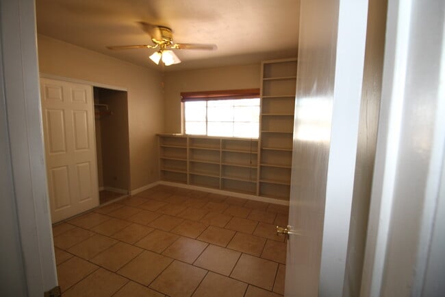 Bedroom - 1427 W 7th St