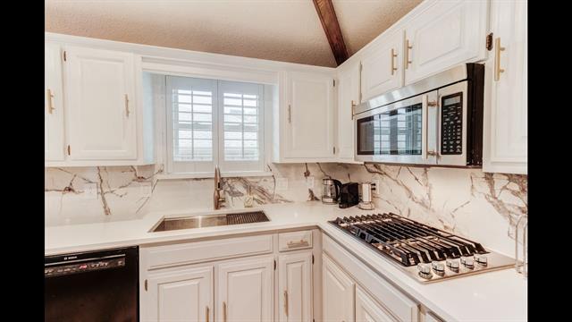 Building Photo - 4316 Cornell Dr