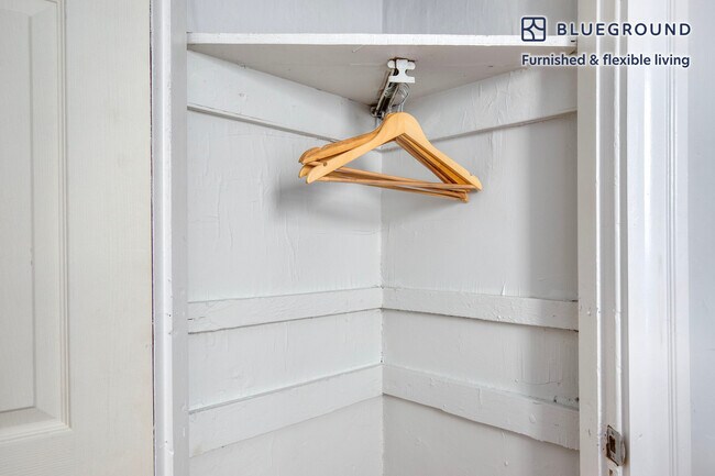 Building Photo - 88 Hampshire St