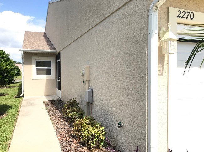 Building Photo - 2270 Hawks Cove Cir