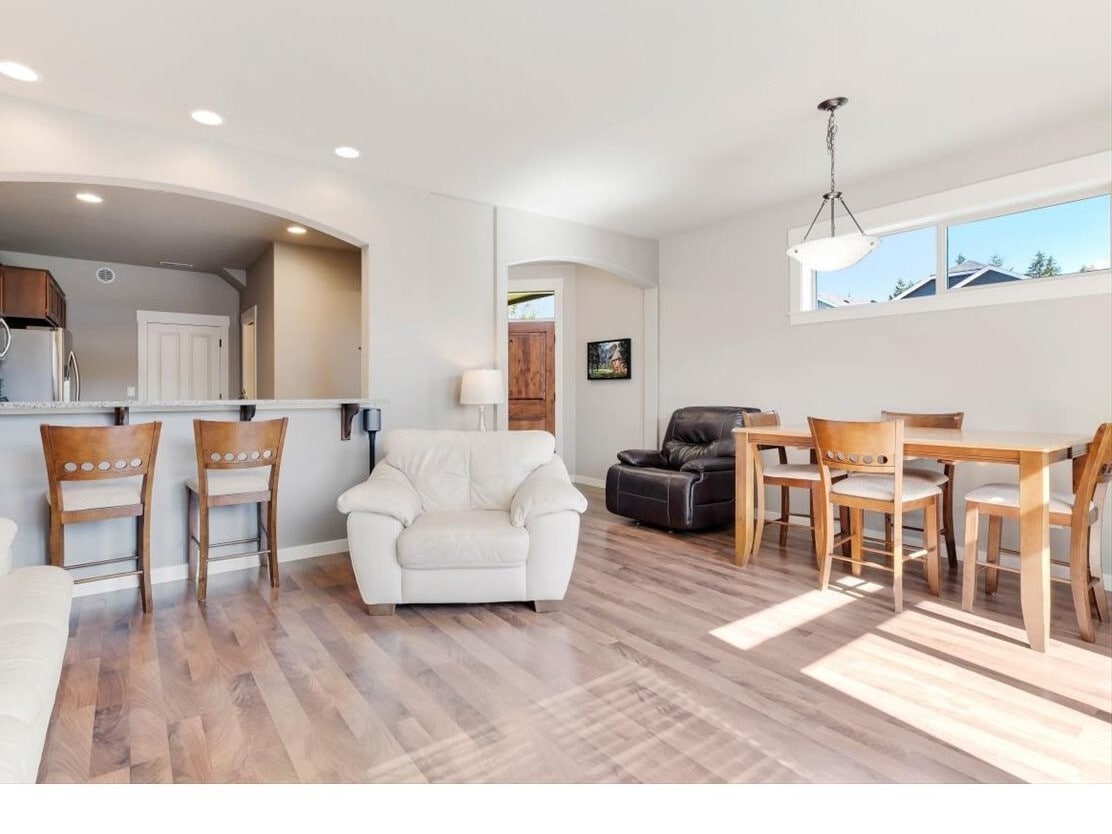 Living-Dining - 2513 NE 131st Ct