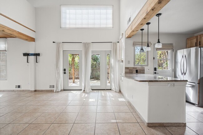 Building Photo - 4184 New Moon Cir