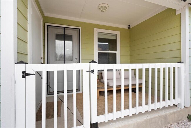 Building Photo - 12117 Briarcreek Loop