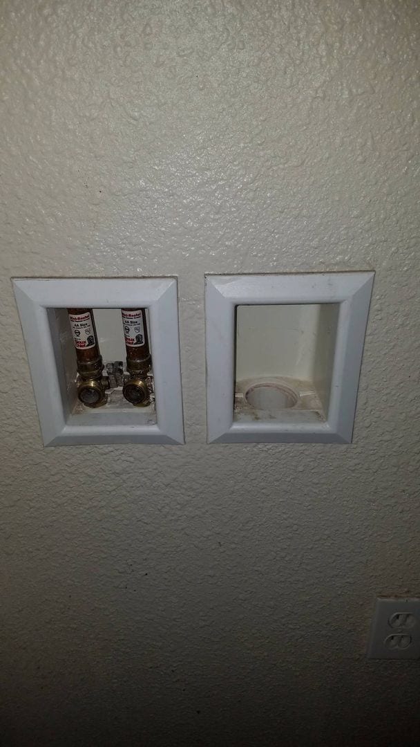 Building Photo - Exceptional 2-Story Eastside Home!