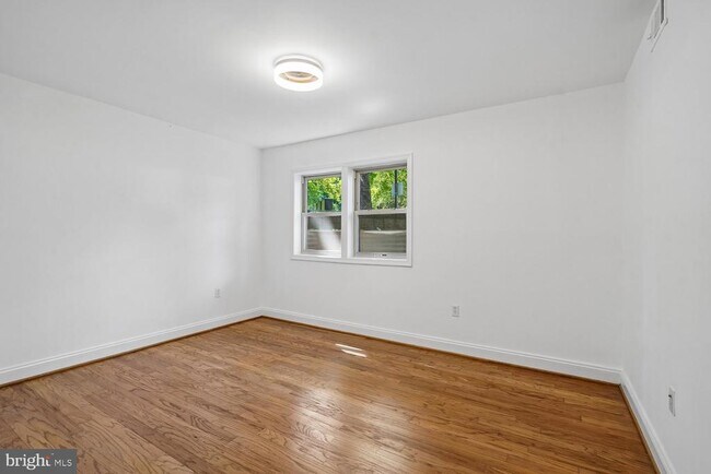 Building Photo - 7861 Coddle Harbor Ln